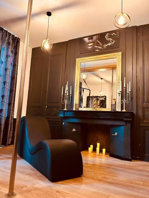 Love Room « L'Etreinte Doree » Illiers-Combray Eksteriør bilde